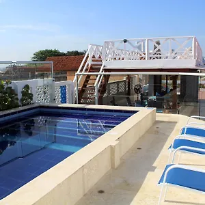 Casa Colonial By Akel Cartagena